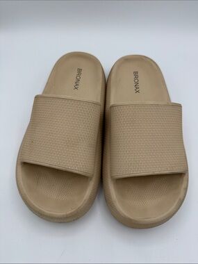 Bronax | Women’s Tan Slide Sandals - Slip-On Comfort | Size 39-40